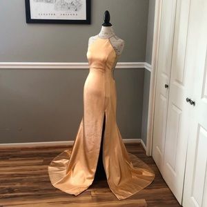 NEW JOVANI SZ 8 CHAMPAGNE METALLIC NUDE ILLUSION FORMAL EVENING GOWN